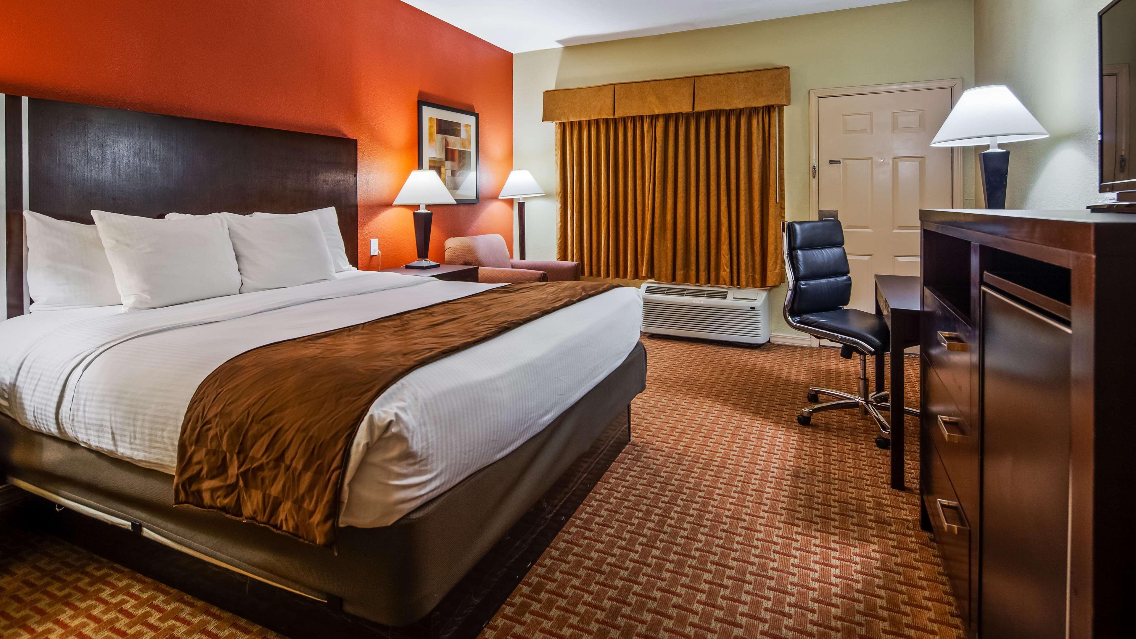 Best Western Airport Inn Monroe Buitenkant foto